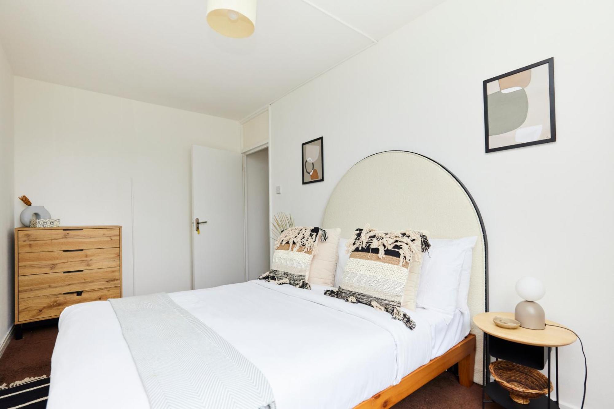 The Kennington Park Crib - Lovely 2Bdr Flat With Garden Лондон Екстериор снимка